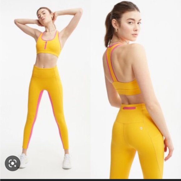 All Access Bandier Utility Pocket Legging + Bra Top 2 piece workout set - Picture 2 of 12